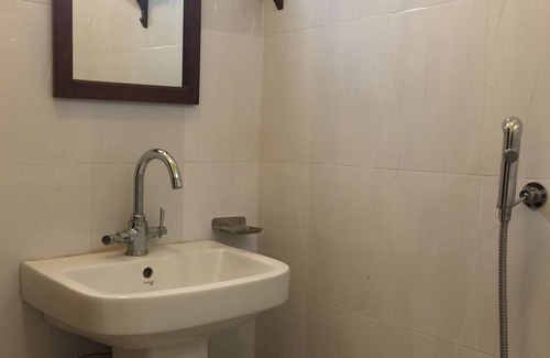Sauraha Hotel | Chautari Garden Resort