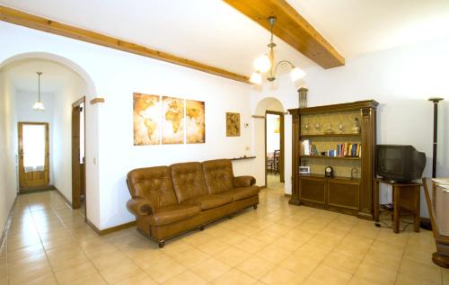 Colle di Val d'Elsa Apartment | Cheap Apartment in The Old Village
