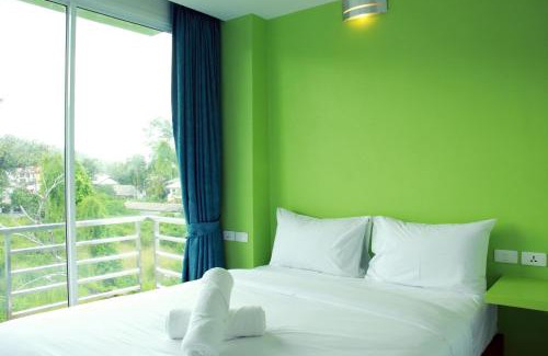 Chaweng City Center Hotel | Cheeky Monkey's Samui