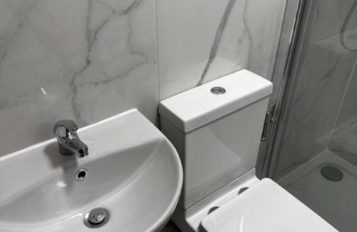 Cheetham Hill Hotel | Cheetham Hill Guest House