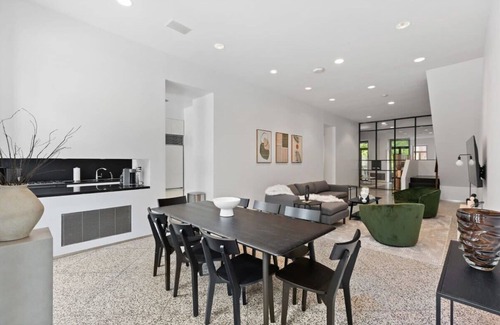 Meatpacking District Apartment | Chelsea Canvas II by RoveTravel | Large 3BR Duplex