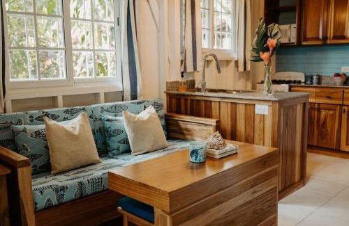 Big Creek Apartment | CherryTree Bungalow of Villa Paraiso/Beachfront