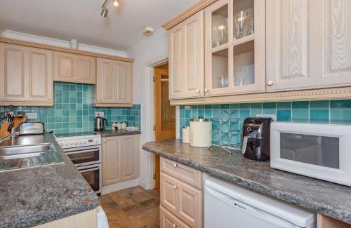 Corpach House | Chesnut Cottage