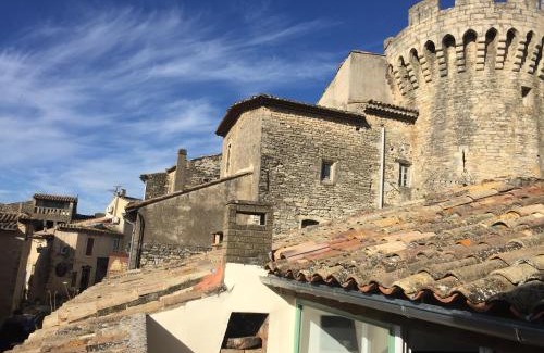 Gordes Apartment | Chez Marius Gordes Vue panoramique sur luberon