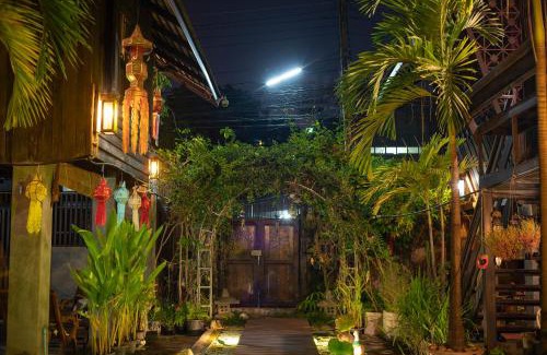 Old City House | Chiang Mai Summer Resort