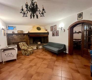 Poggibonsi Apartment | Chianti Villa with Private Park, 2 Apartments & Panoramic Views