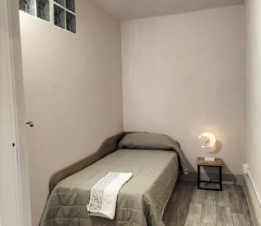 Gaiole in Chianti Apartment | Chianti wood