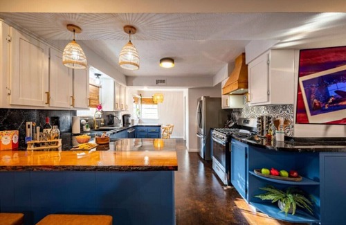 Westbury House | Chic 4BR Retreat Tulum Style Pool & Jacuzzi