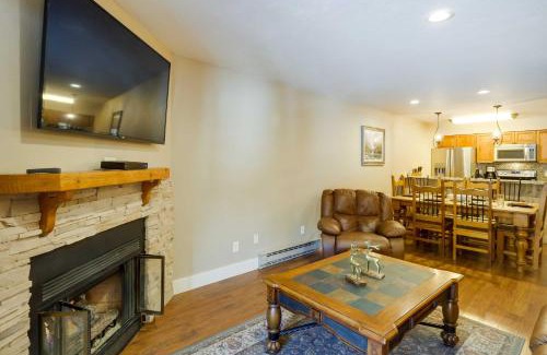 Peak 8 Apartment | Chic and Cozy Breck Condo Ski-InandSki-Out at Peak 8!