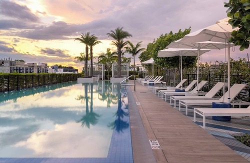 Wynwood Art District Apartment | Chic apartment with rooftop pool and AC in delightful Miami
