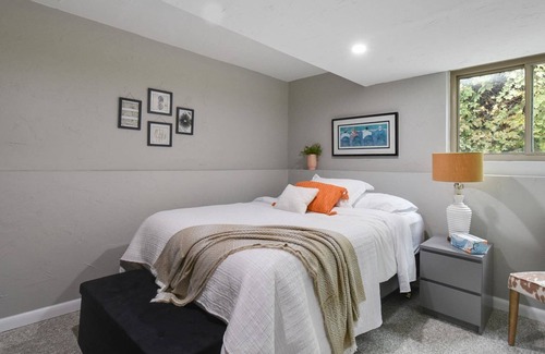 Holladay Apartment | Chic Basement, Work Station, Central Location, Dedicated Outdoor Area w/ Furniture, Private Entry