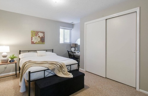 Holladay Apartment | Chic Basement, Work Station, Central Location, Dedicated Outdoor Area w/ Furniture, Private Entry