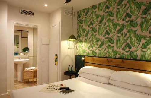 El Raval Hotel | Chic & Basic Lemon Boutique Hotel