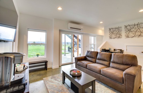 Everett House | Chic & Modern Snohomish Hideaway on a Working Farm