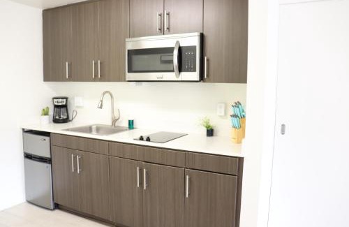 Downtown Apartment | Chic Studio On The Promenade By The Pier