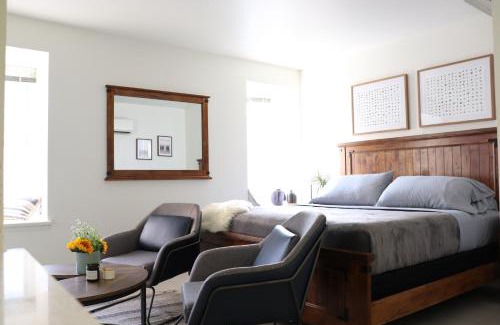 Downtown Apartment | Chic Studio On The Promenade By The Pier