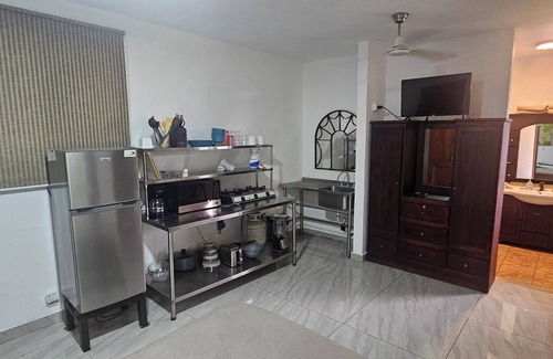 Playa Hermosa Apartment | Chic studio with WiFi and AC in phenomenal Playa Hermosa