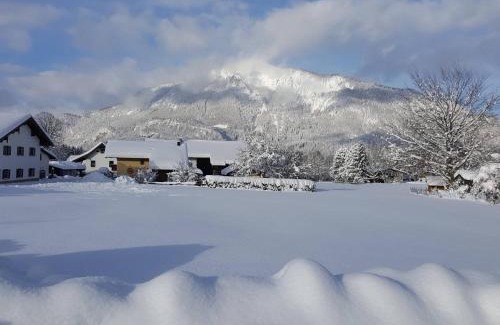 Unterwoessen Apartment | Chiemgauferienwohnungen - Wanderlust und Alpenrose