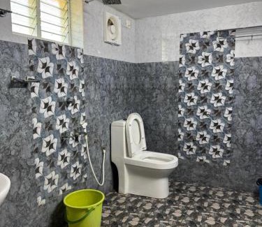 Alappuzha Hotel | Chilanka Lake View Resort