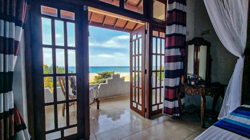 Dickwella Hotel | Chill and Wave Beach Hotel
