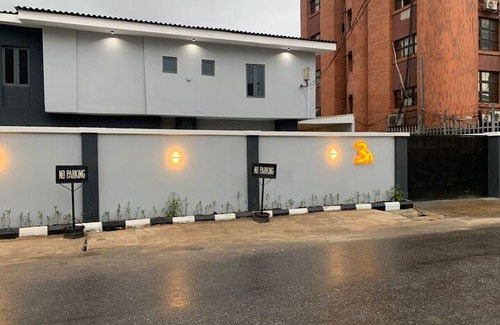 Ikeja Hotel | CHOICE SUITES SIGNATURE