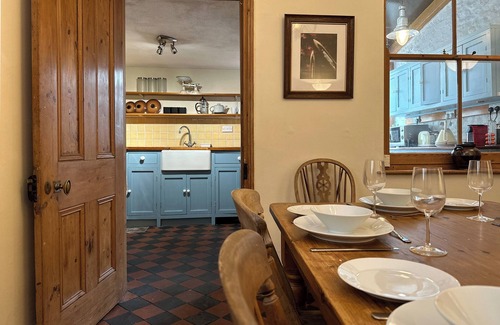 Buxton Cottage | Church View