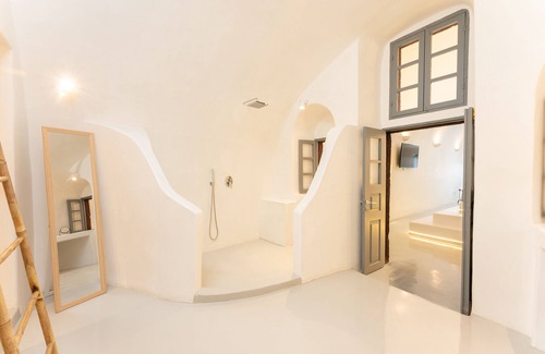 Imerovigli Hotel | CILON Suites