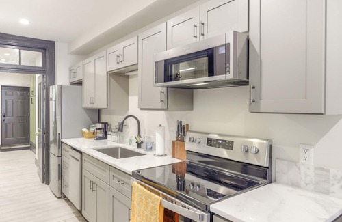 Cincinnati Apartment | Cincy Apt 1 Mi to Findlay Market, 2 Mi to Downtown