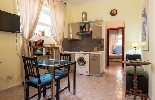 Trionfale Apartment | Cipro Flat in Rome With 1 Bedrooms and 1 Bathrooms