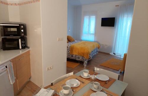 Alhaurin de la Torre Apartment | Citrus Suite by Alhaurín Loft City Center
