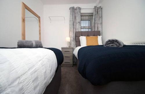 Castle Apartment | City Centre, Parking, Smart Tv's in all rooms