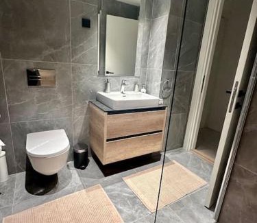 Savski Venac Apartment | City&River View Cozy Studio @ BW