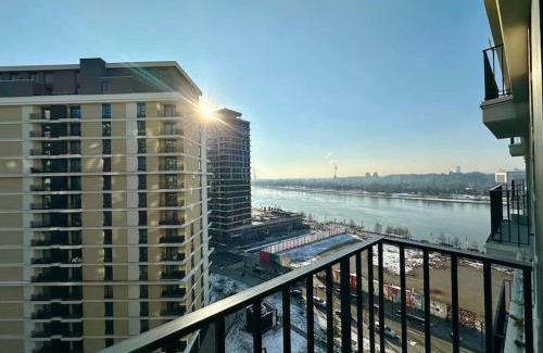 Savski Venac Apartment | City&River View Cozy Studio @ BW