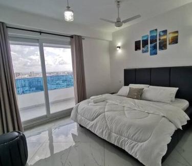 Kikowani Apartment | Cityview Penthouse 10th, With Rooftop Pool