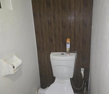 Zwartkop Hotel | Cjabaledi Guesthouse