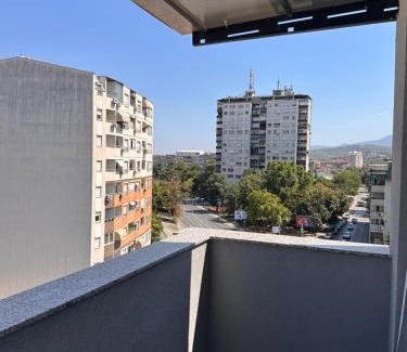 Kisela Voda Apartment | Claria Apartments by Sienna
