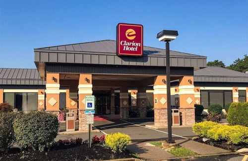 Toms River Hotel | Clarion Hotel & Conference Center
