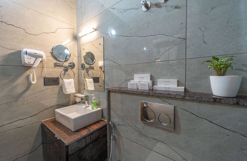 Bengaluru Hotel | Clarks Inn, Airport Bangalore