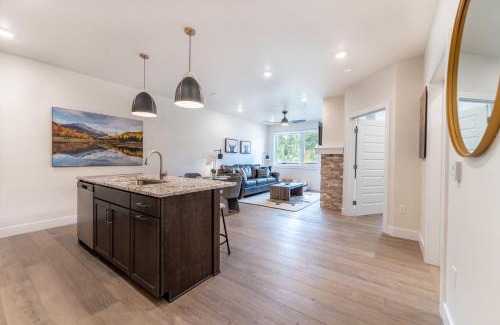 Lakeside Village Apartment | Clearwater Lofts 102 Building 2
