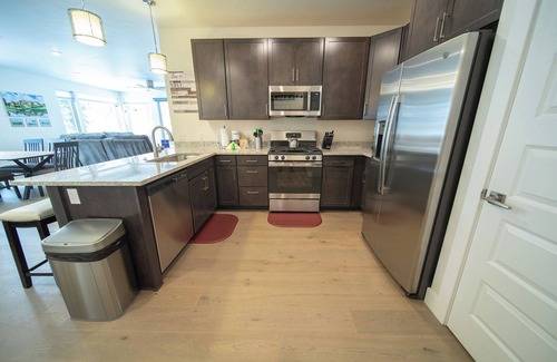 Lakeside Village Condo | Clearwater Lofts Bldg 1 204