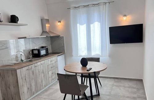 Messaria Hotel | Clef Houses