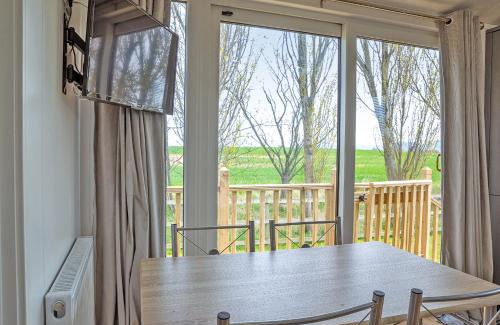 Hutton Rudby Resort | Cleveland Hills View Holiday Park