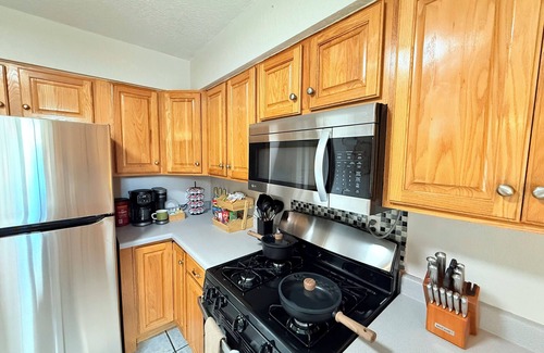 Farmington House | Cliffside Hideaway! Free Starbucks Gift Card Included!