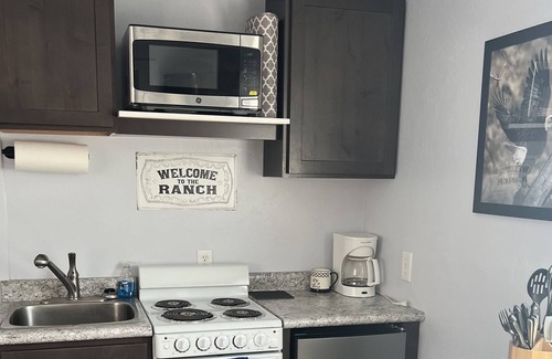 Mesa County Cottage | Close to Biking Trails and Country Jam! Cozy Tiny House in the Country