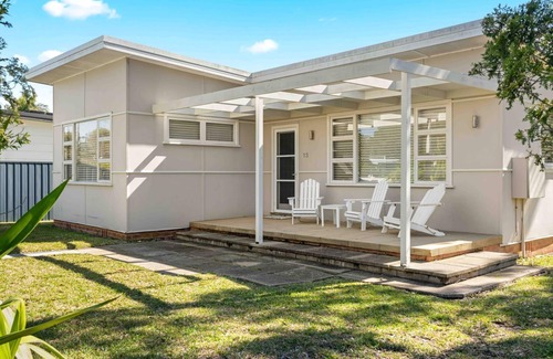 Huskisson House | Cly13 - Whitewash Cottage by Experience Jervis Bay
