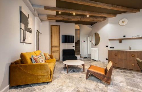 Enfants-Rouges Apartment | CMG Amazing Duplex 3BR 6P Le Marais