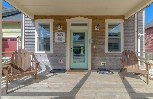 Olivia Beach House | Coastal Break Three-Bedroom Home