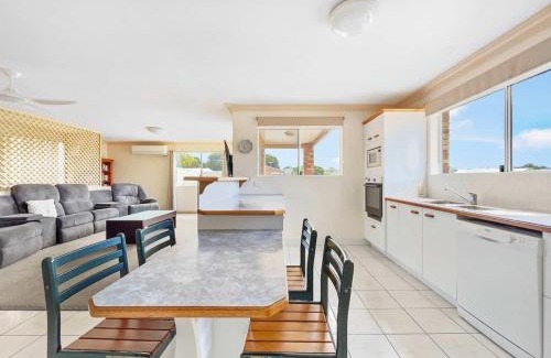 Bellara Apartment | Coastal Comforts with Pumicestone Passage Views