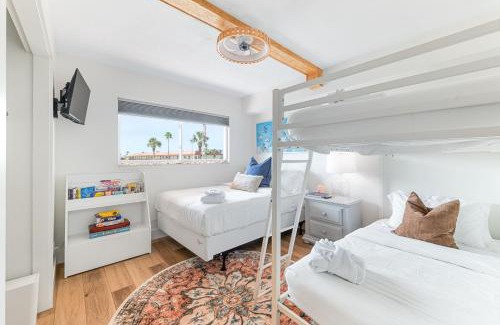 Crescent Beach House | Coastal Condo - Walk to Beach Pool Pickleball and Boat Ramp