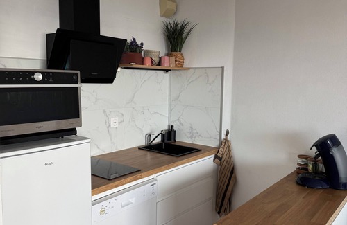 Merlimont-Plage Apartment | Coastal Escape with Sea View
